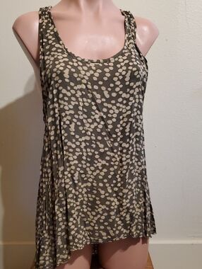 Inked & Faded Sleeveless Dotted Swing Tank - Olive & Cream